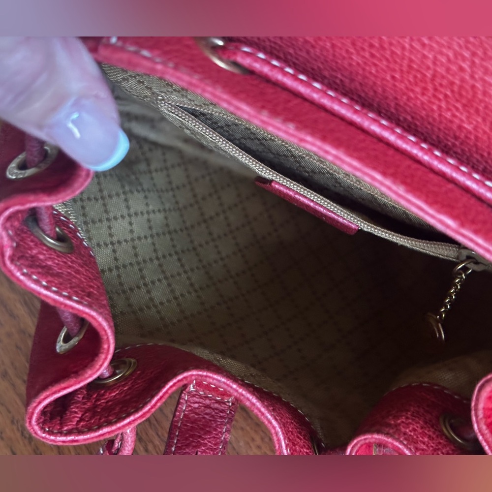 GUCCI BAMBOO (MINI) BACKPACK RED SUEDE LEATHER. 
NEWLY CLEANED AND CONDITIONED - Picture 9 of 16